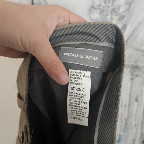 NWT Michael Kors Trousers Pants Classic Fit 42x32 Gray Flat Front - Picture 5 of 6